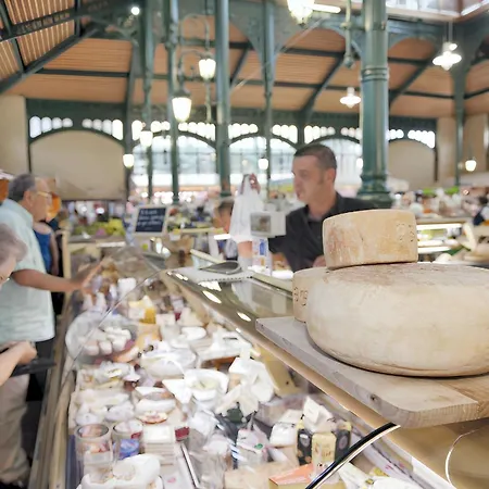 Moderne A Avec Jacuzzi, 54 M² Apartamento *