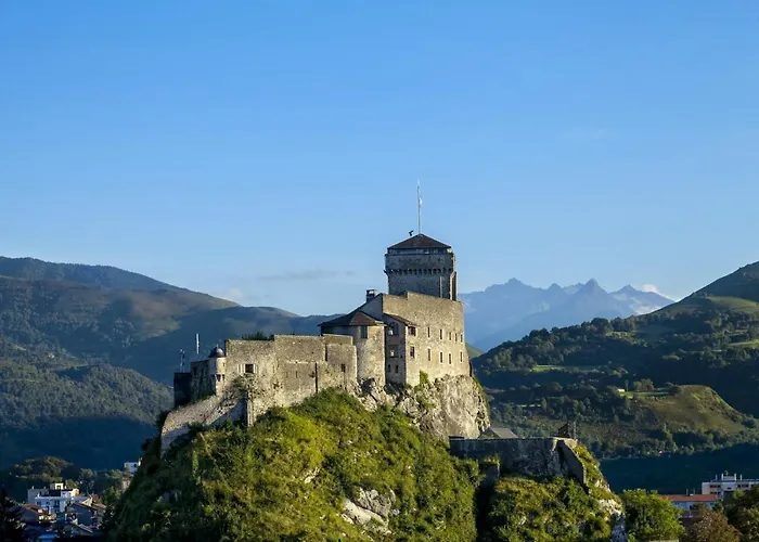Moderne à Avec Jacuzzi, 54 M² Lourdes