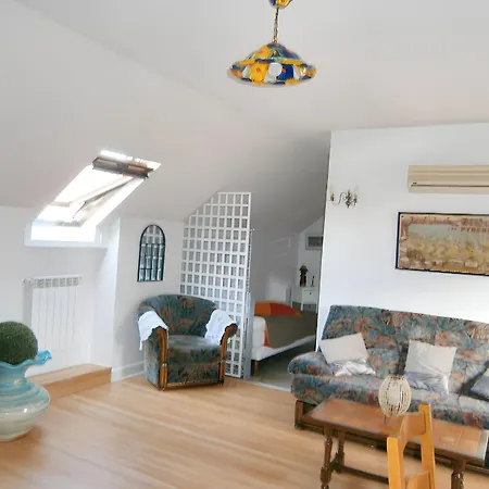 Moderne A Avec Jacuzzi 54 M² Lourdes